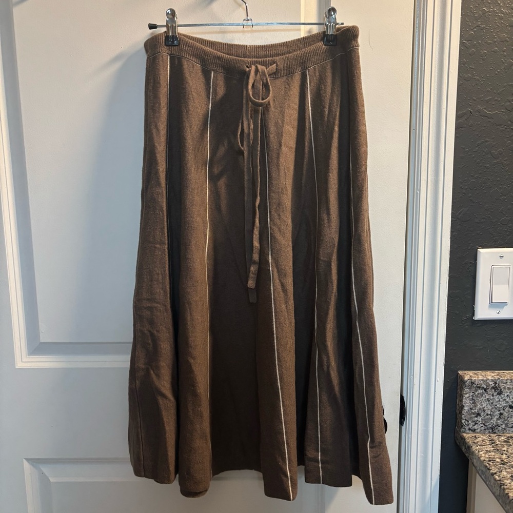Yoshi Kondo brown and white midi skirt
